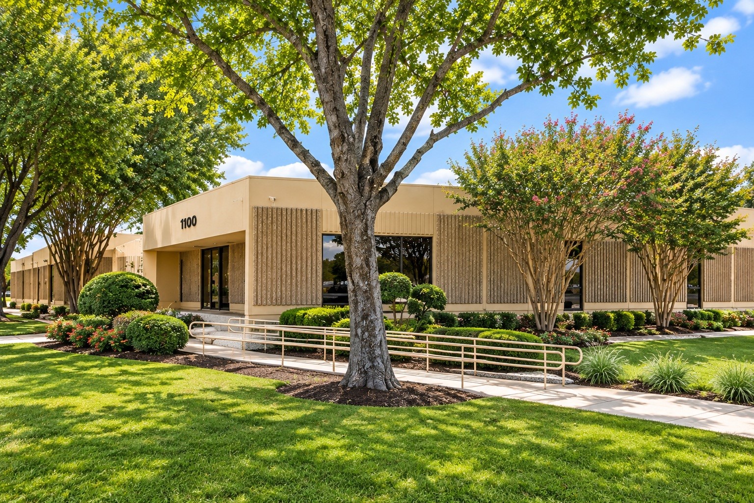 1100 Fountain Parkway 2