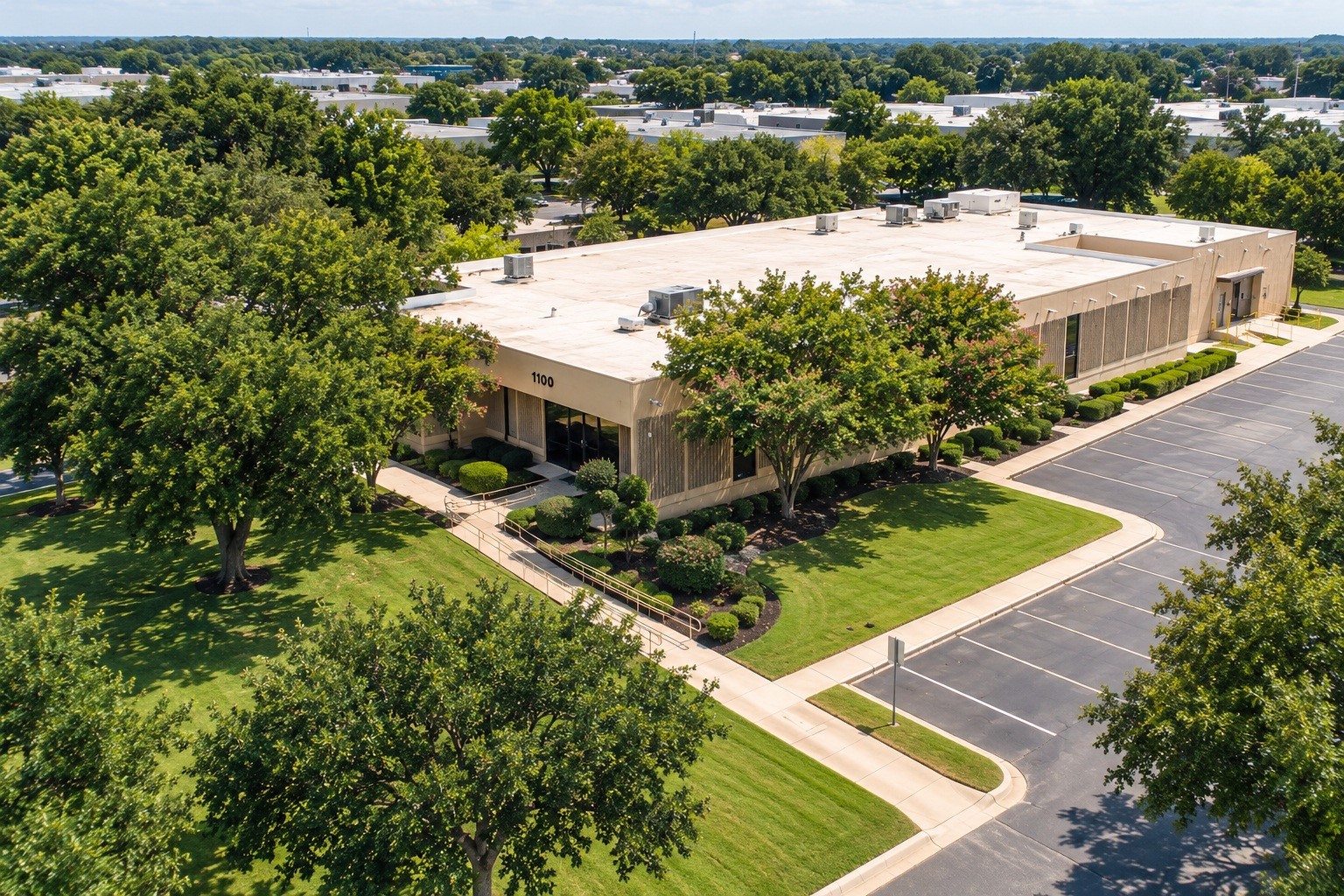 1100 Fountain Parkway 2