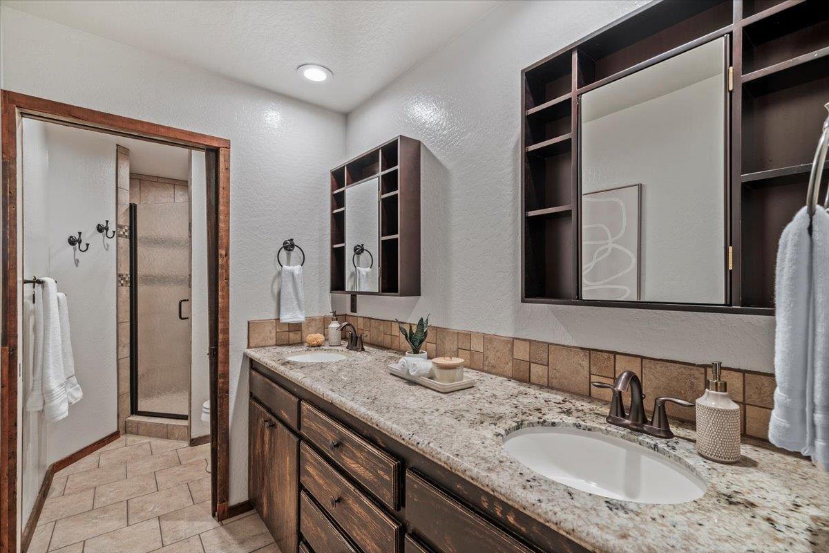 26181 Loma Prieta Way