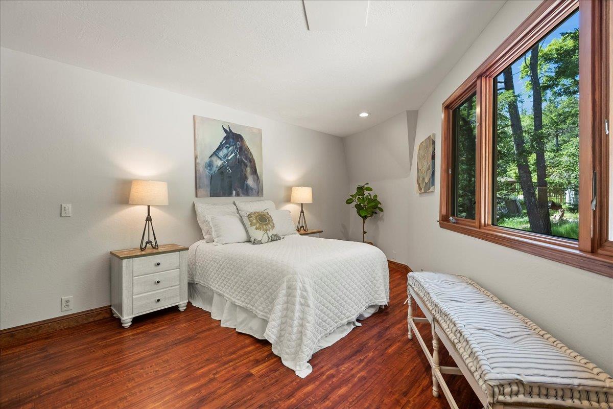 18668 Favre Ridge RD