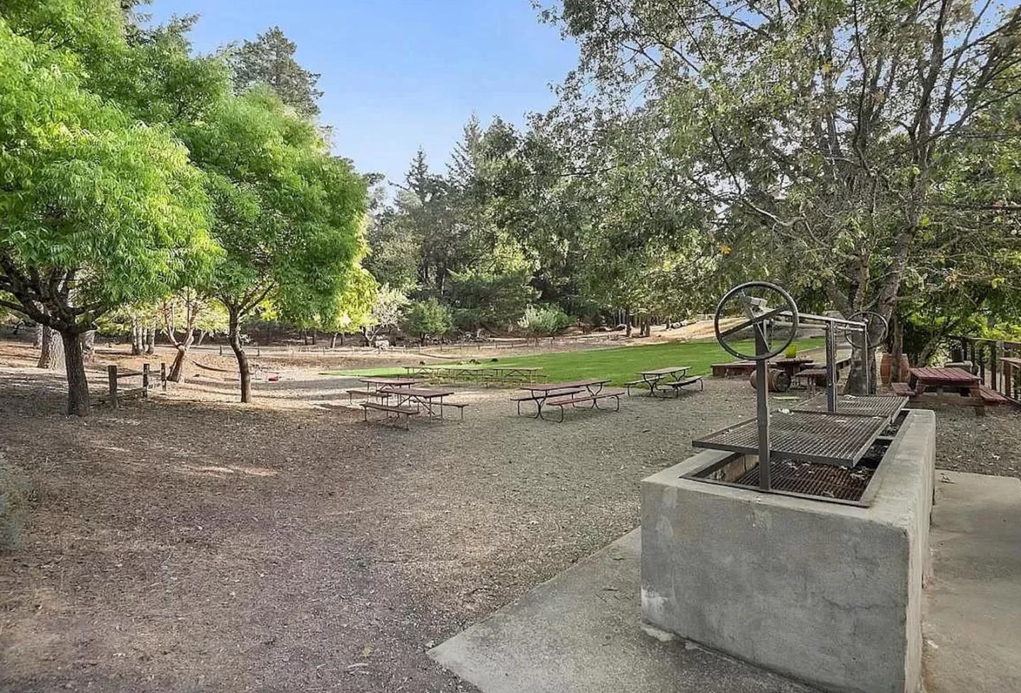 18668 Favre Ridge RD