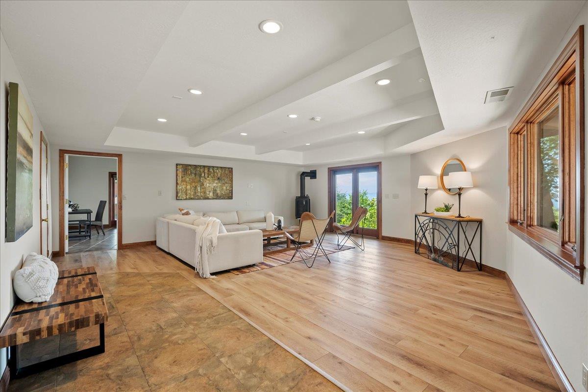 18668 Favre Ridge RD