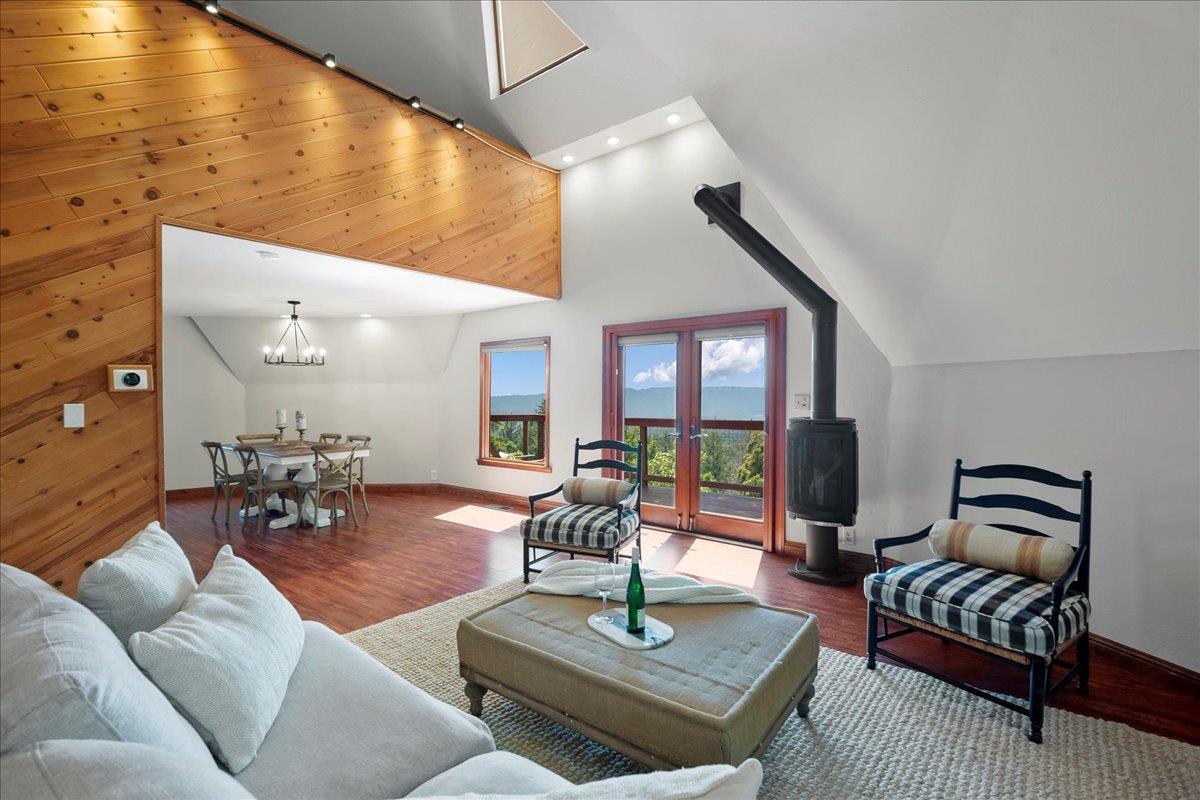 18668 Favre Ridge RD