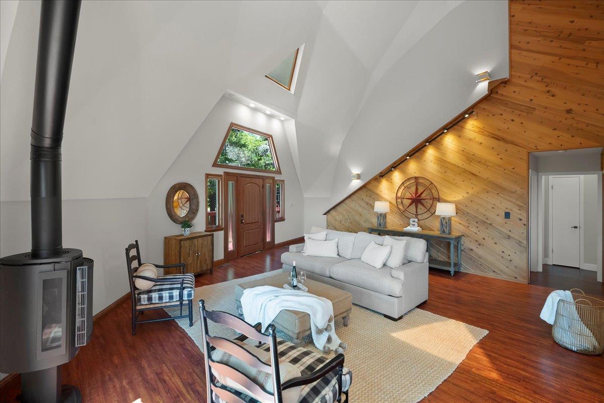 18668 Favre Ridge RD