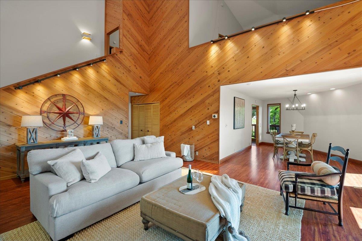 18668 Favre Ridge RD