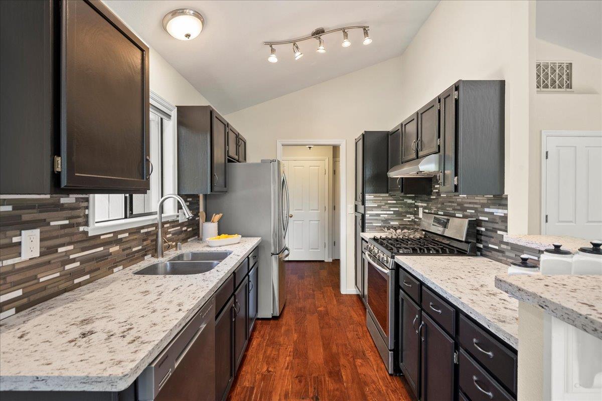 24182 Loma Prieta AVE