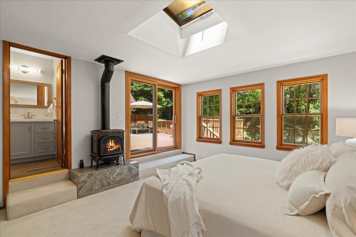 19005 Old Vineyard RD