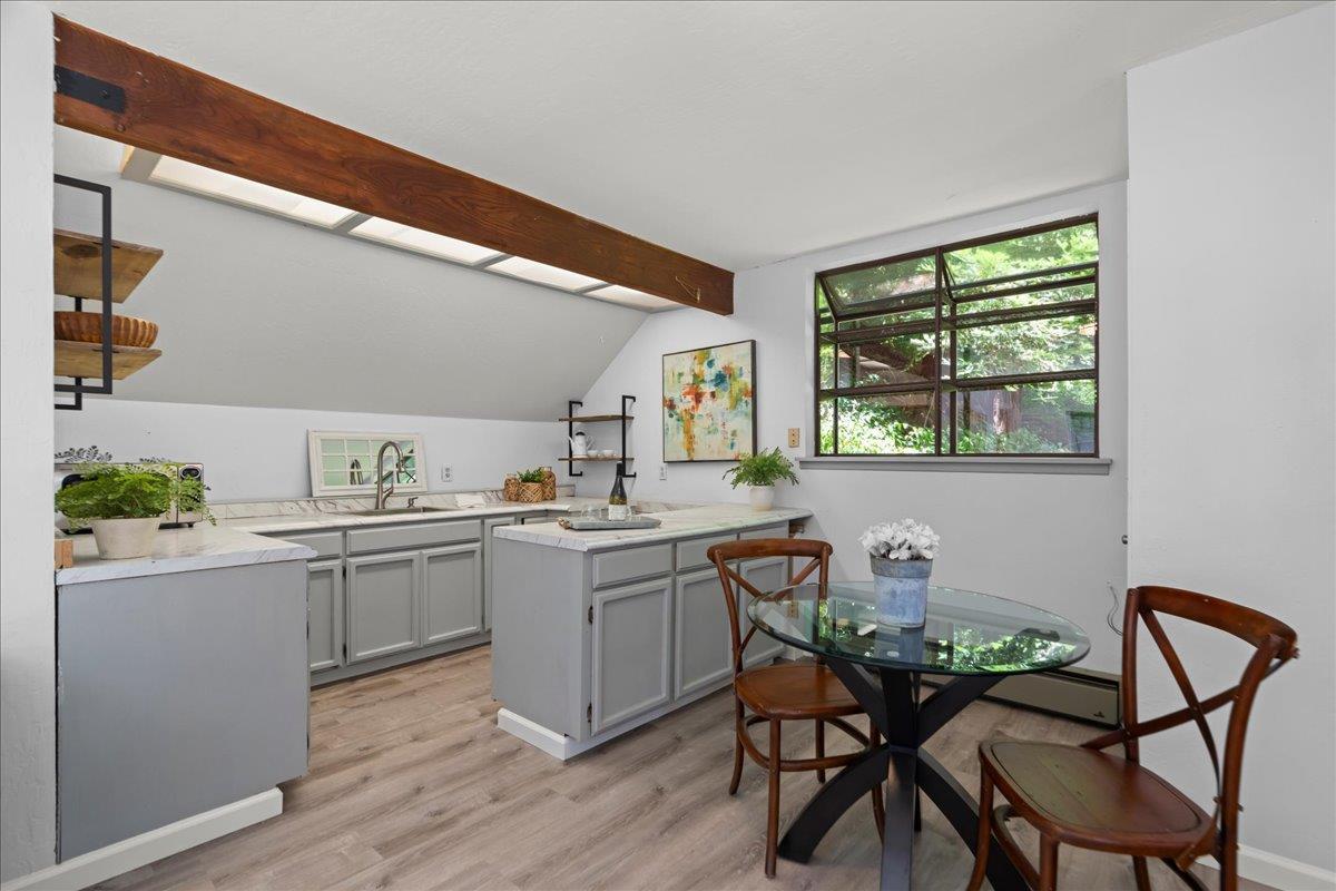 19005 Old Vineyard RD