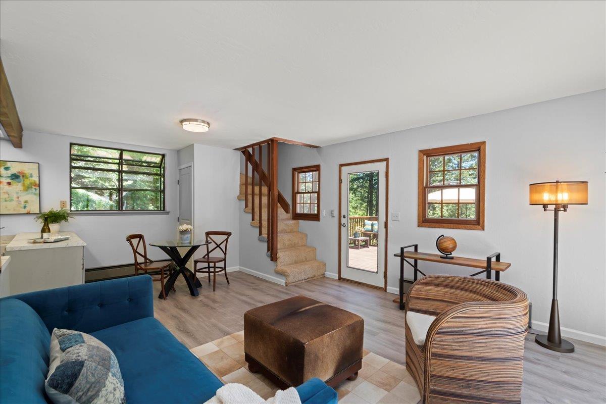 19005 Old Vineyard RD