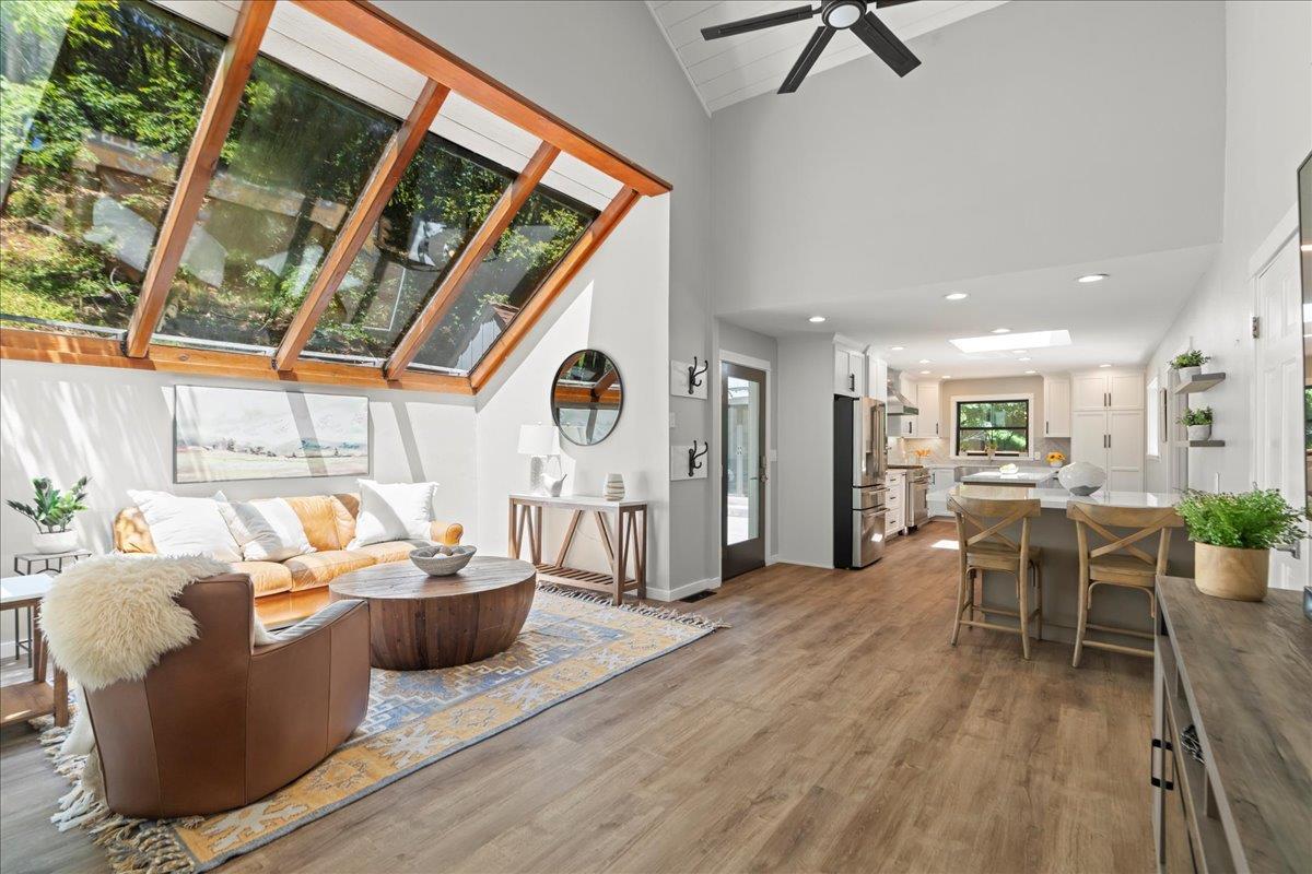 19005 Old Vineyard RD