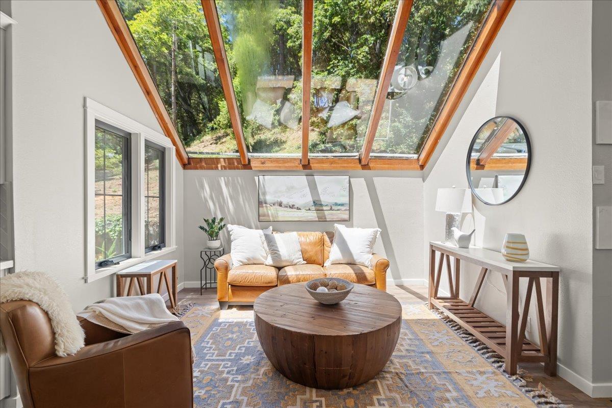 19005 Old Vineyard RD