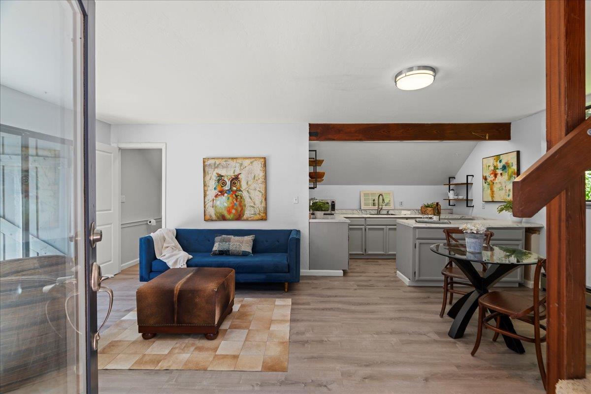 19005 Old Vineyard RD