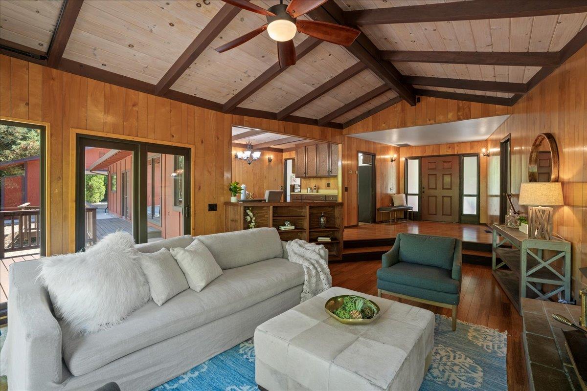 24235 Summit Woods DR