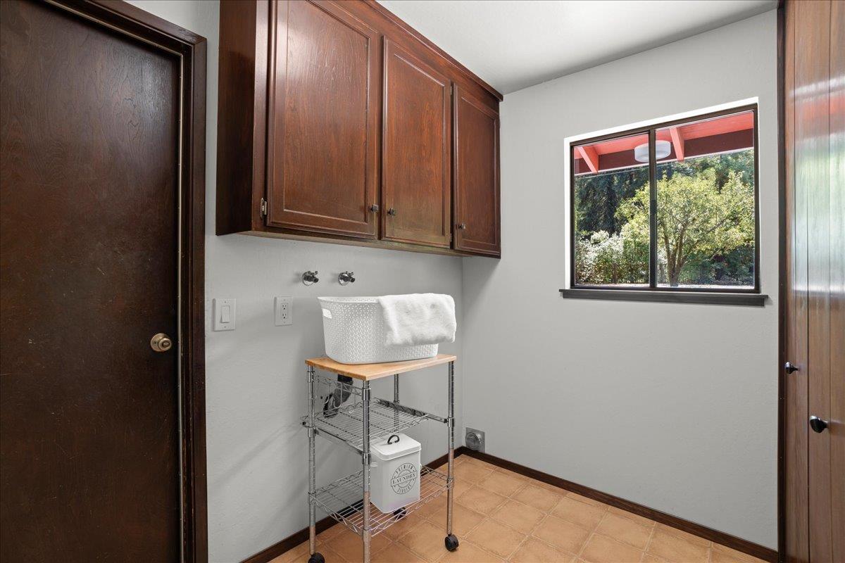 24235 Summit Woods DR