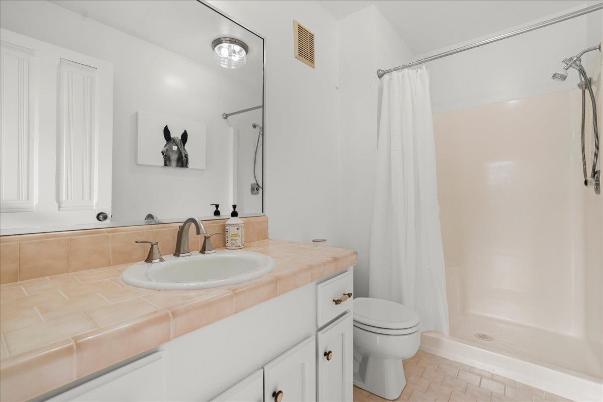 24200 Mountain Charlie RD