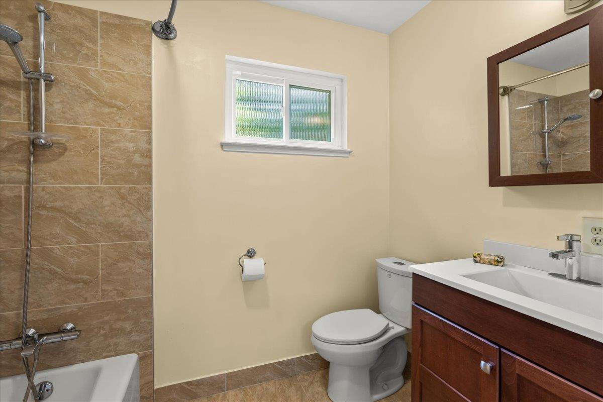 17615 Mountain Charlie RD