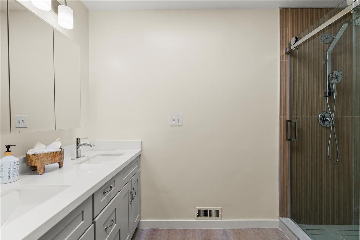 17615 Mountain Charlie RD