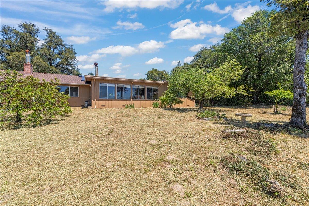 18584 Favre Ridge Road