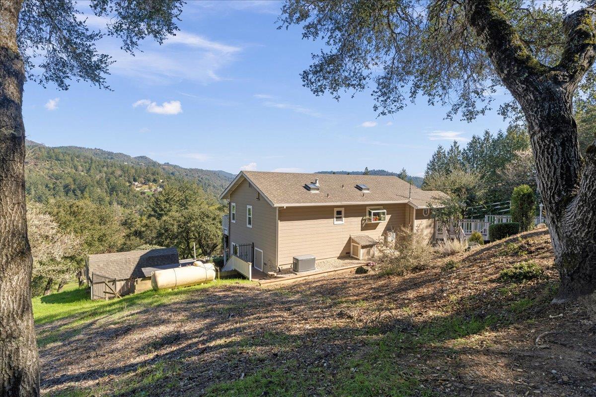 25400 Radonich RD