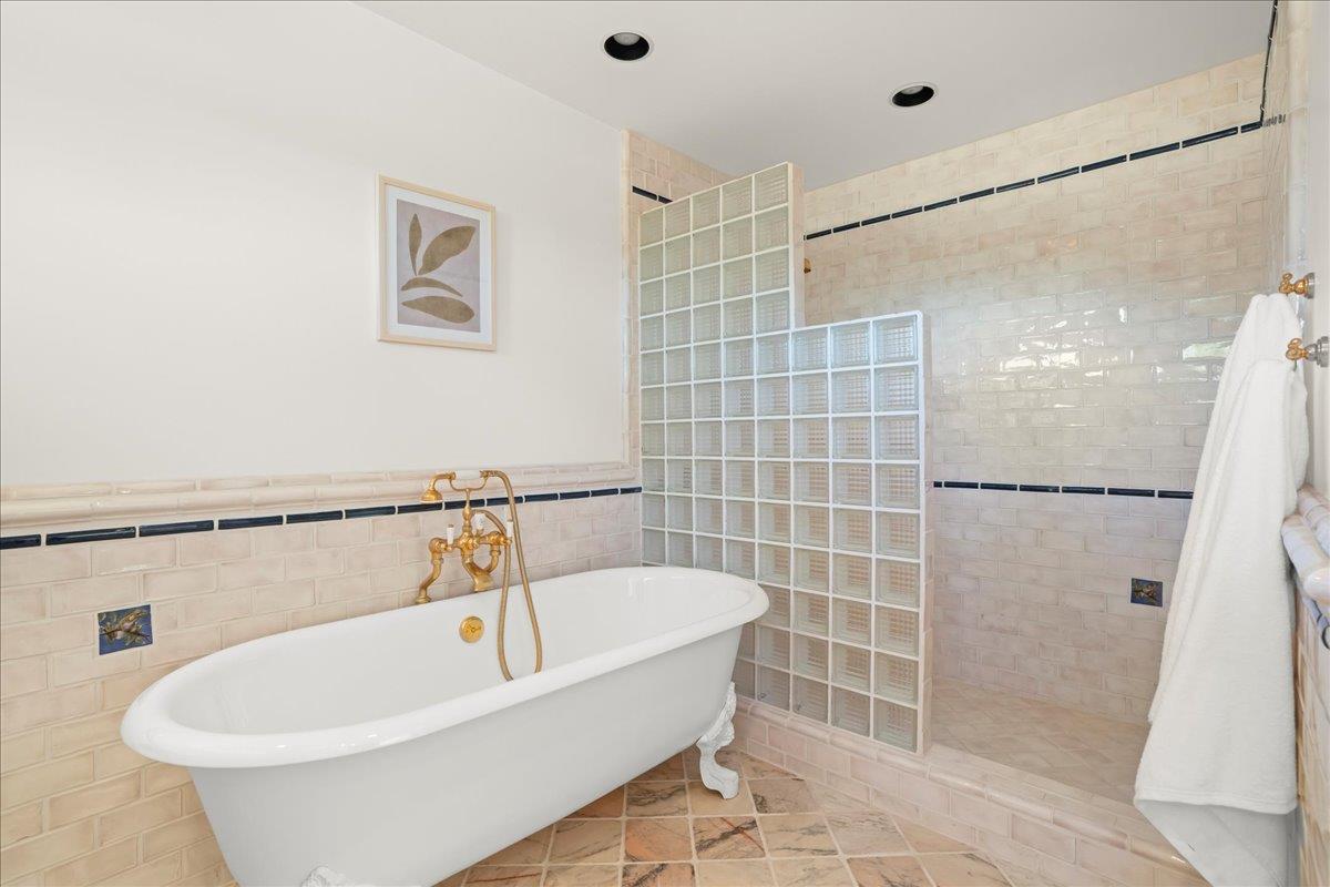 24614 Miller Hill Road