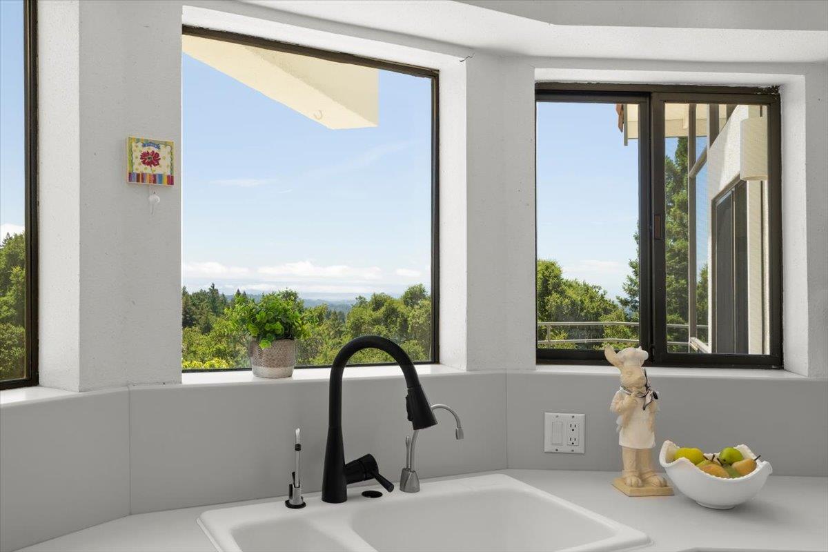 24614 Miller Hill Road