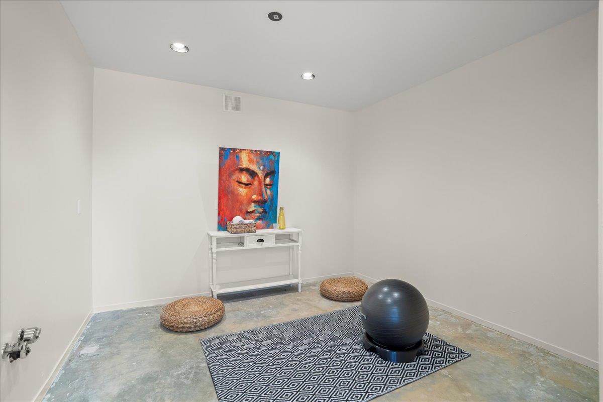 24614 Miller Hill Road