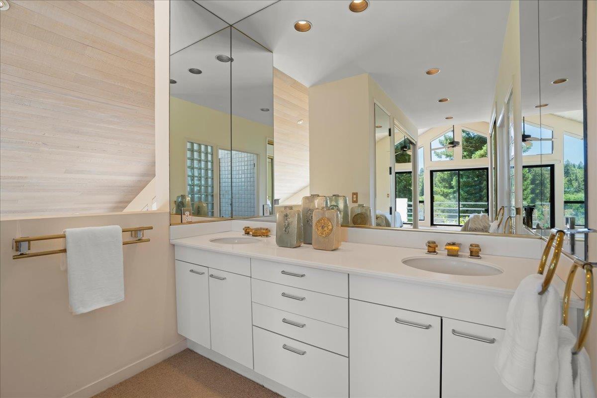 24614 Miller Hill Road