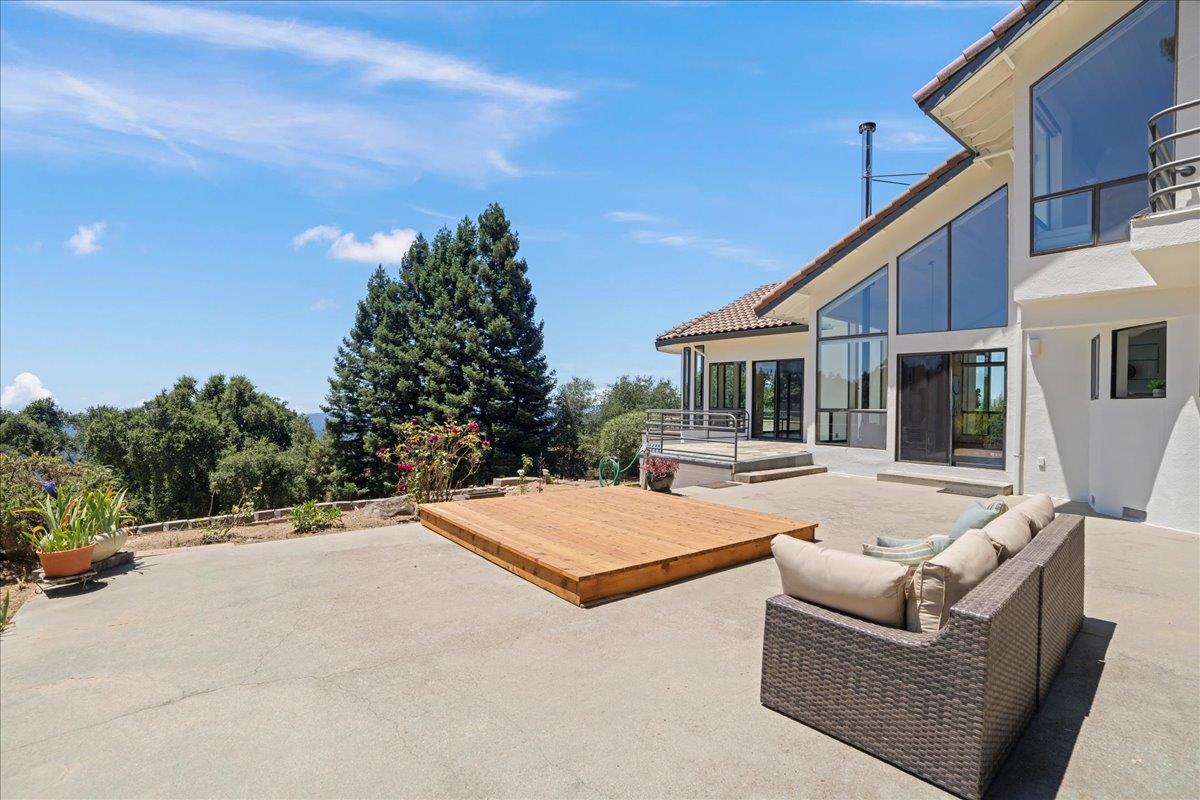 24614 Miller Hill Road