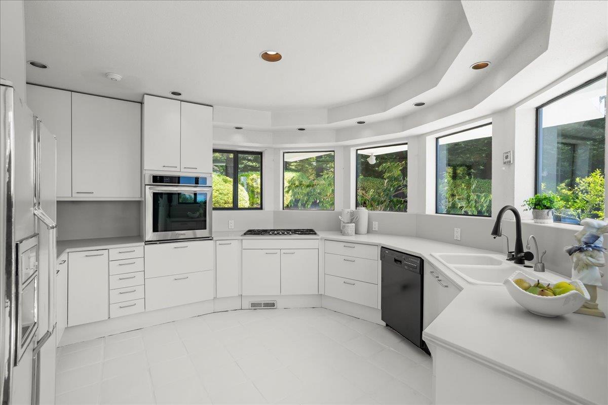 24614 Miller Hill Road