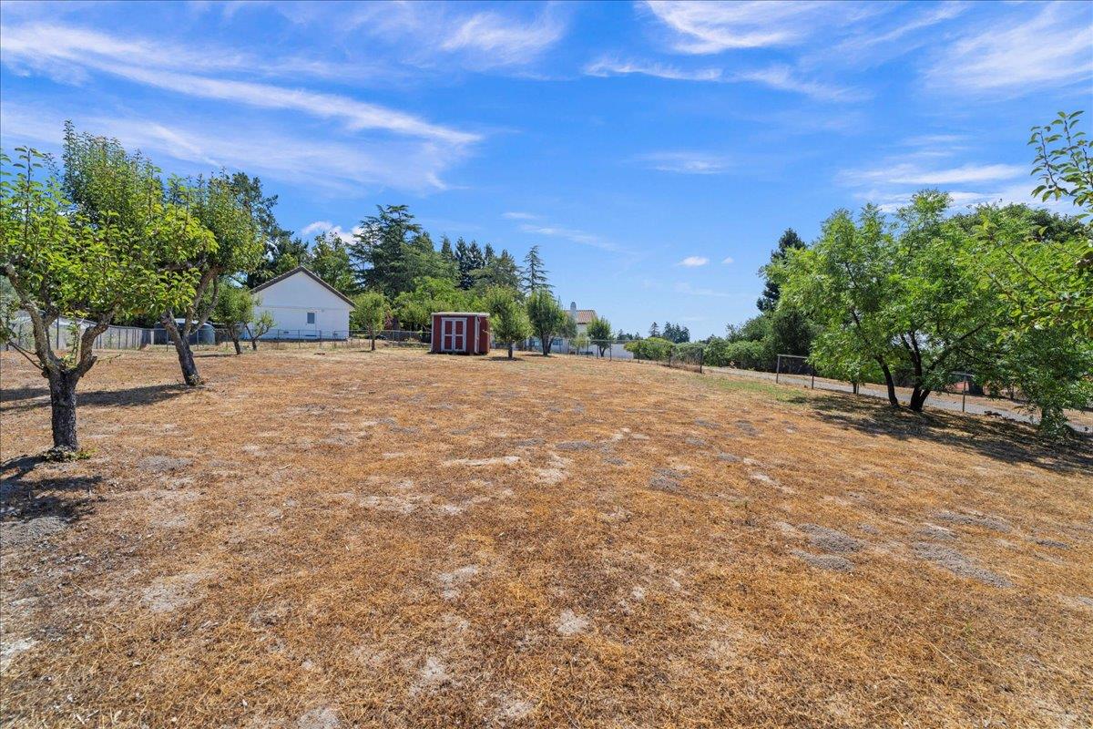 24614 Miller Hill Road