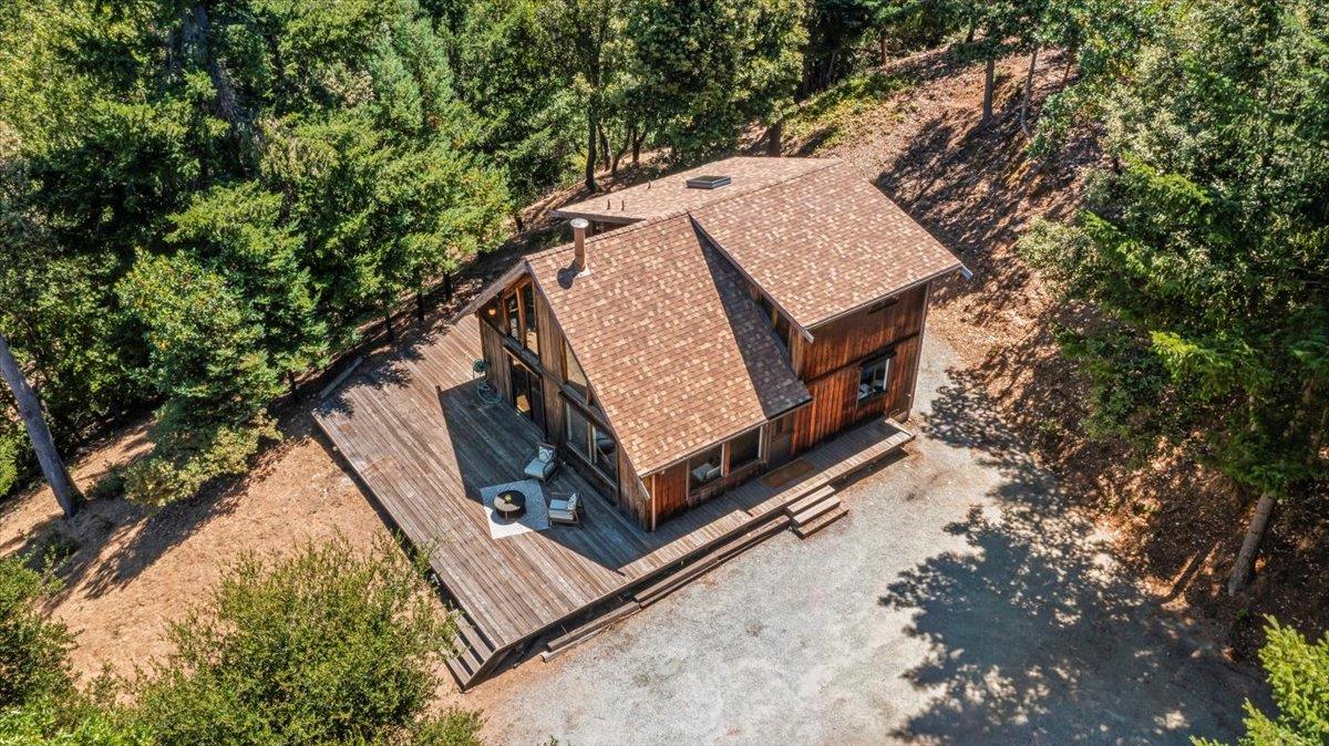 13770 Madrone Place