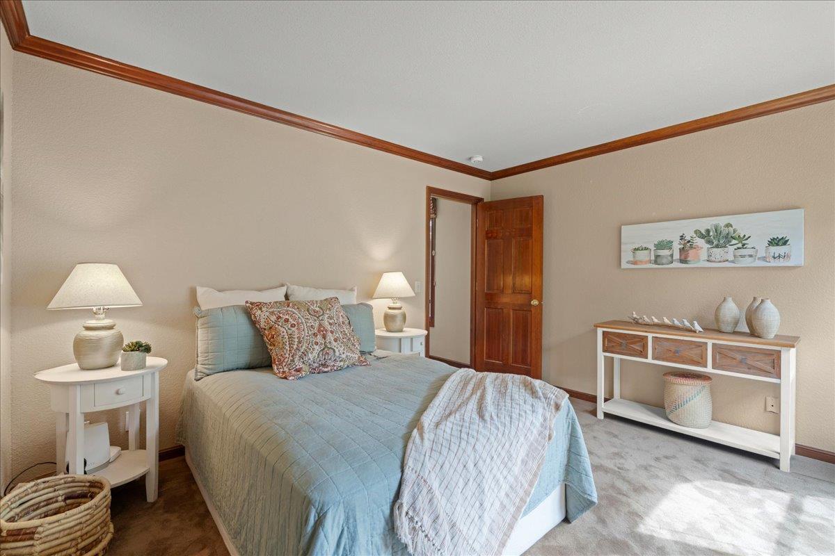 19960 Skyline Boulevard