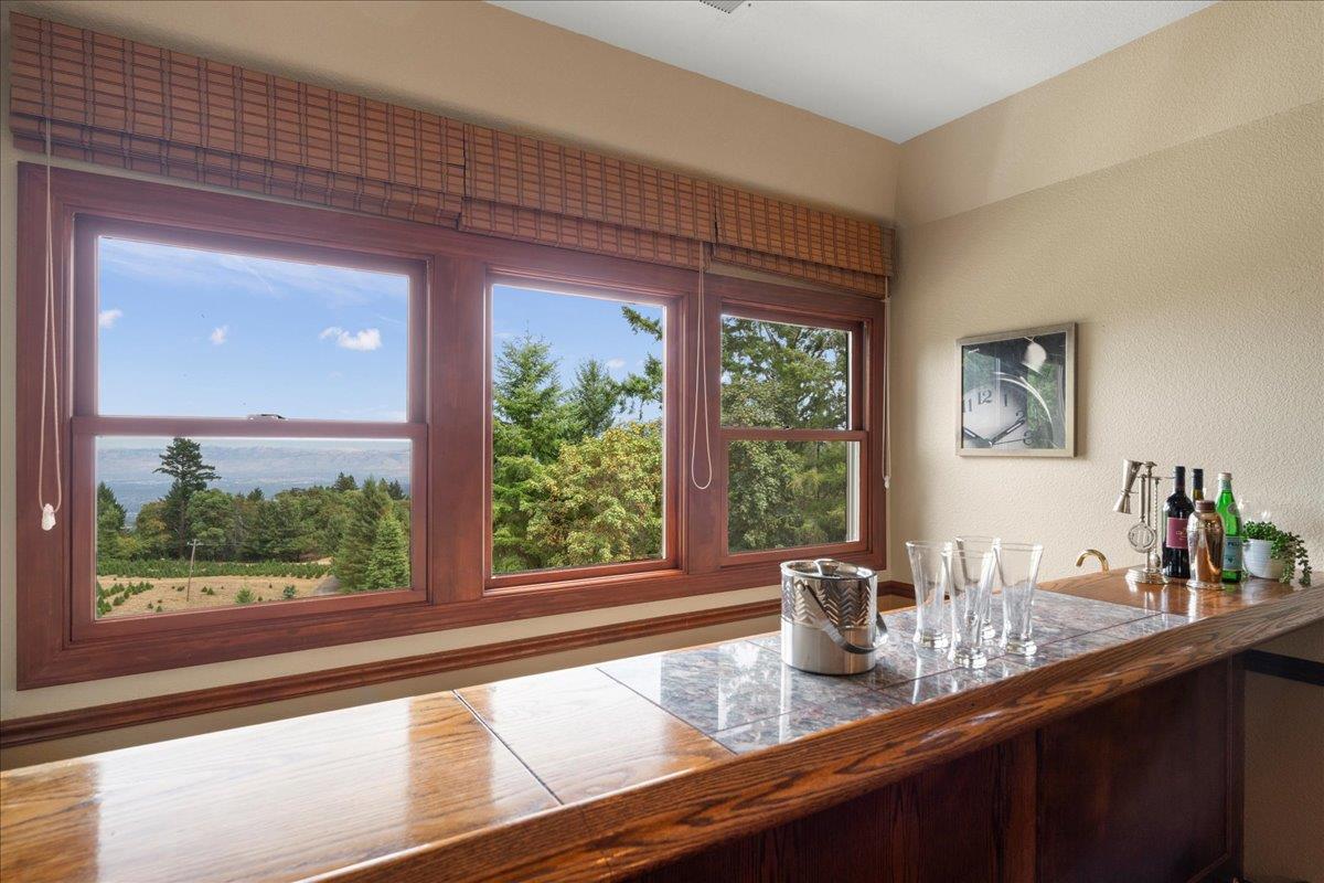 19960 Skyline Boulevard