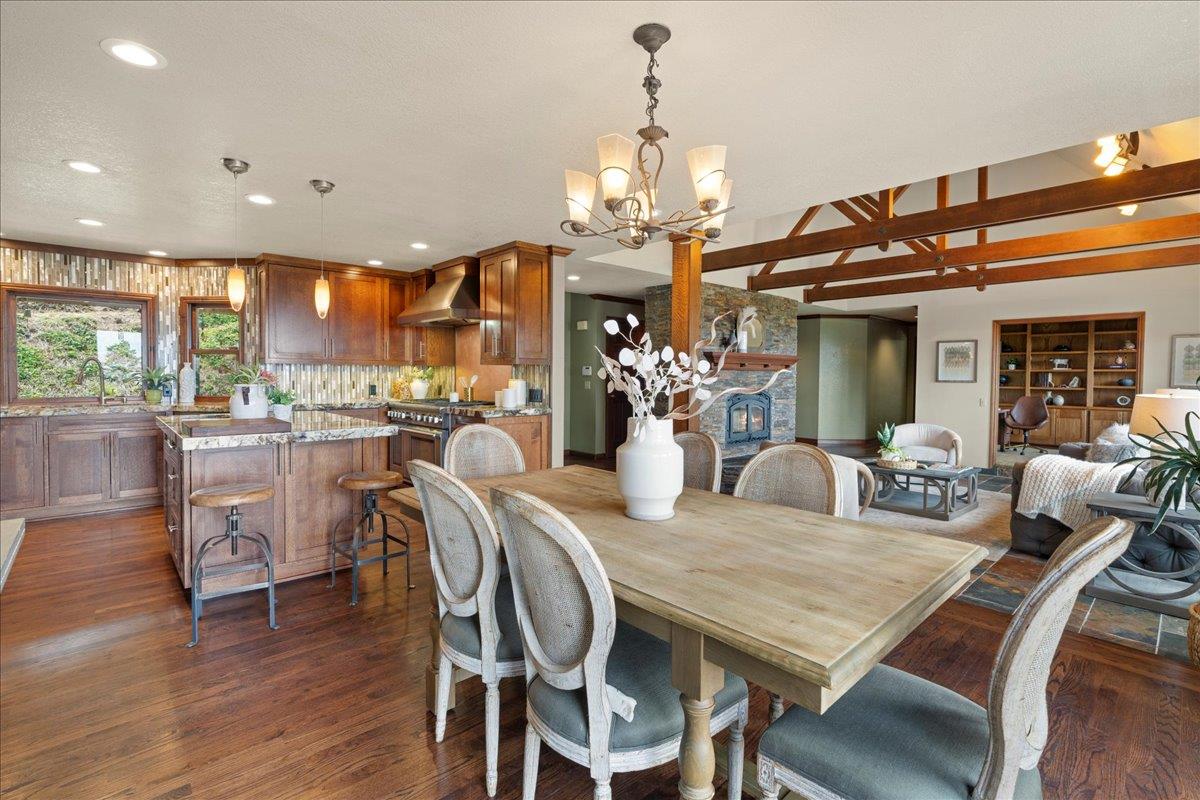 19960 Skyline Boulevard