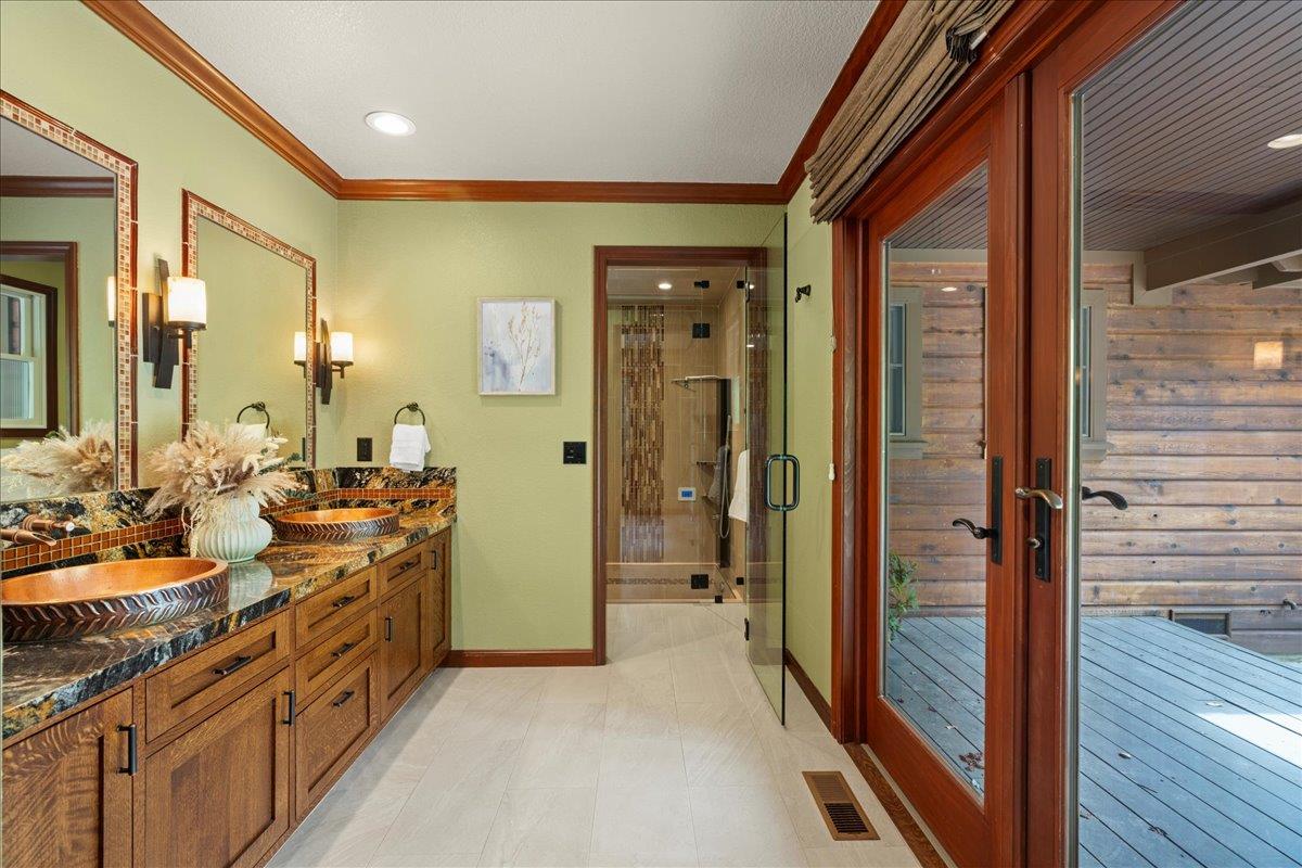 19960 Skyline Boulevard