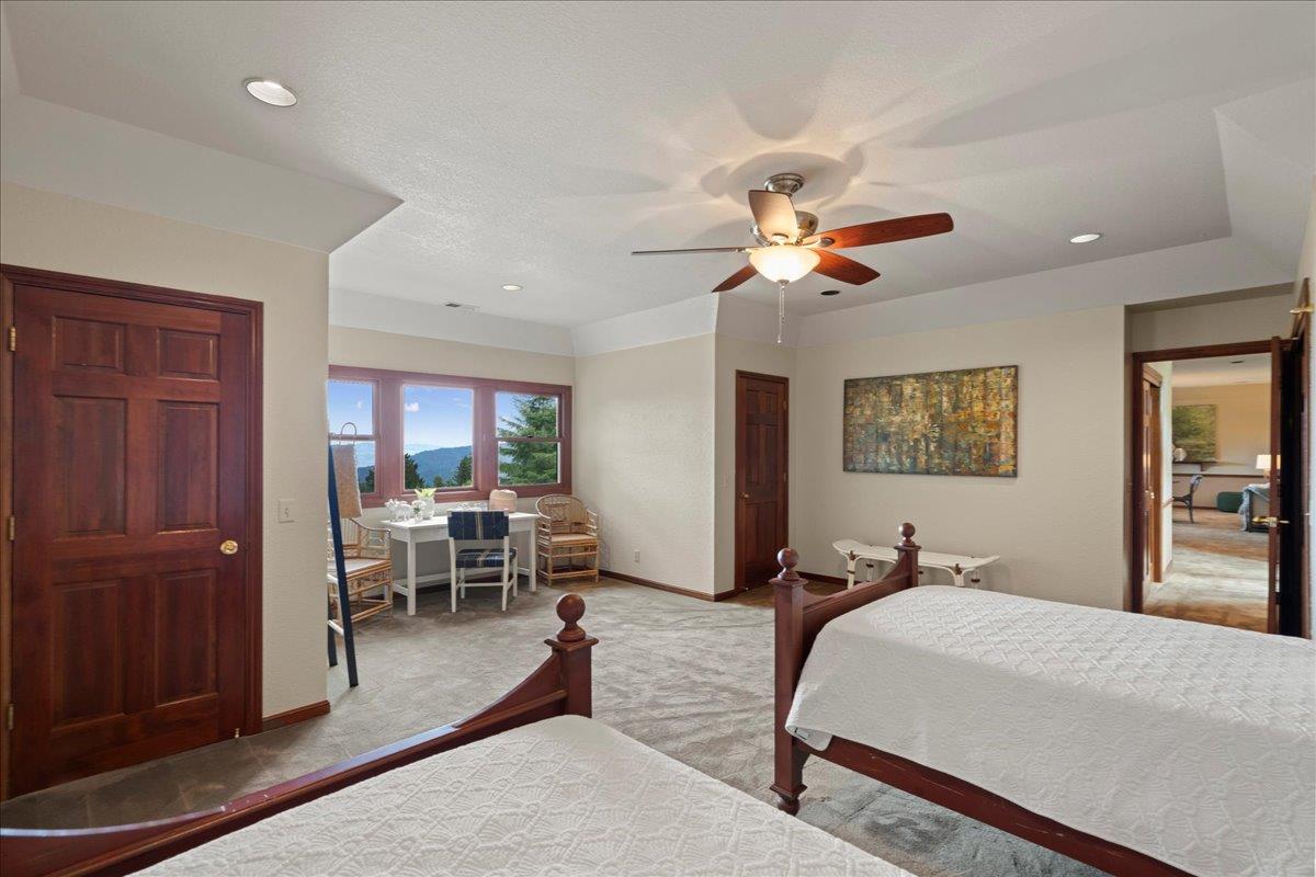 19960 Skyline Boulevard