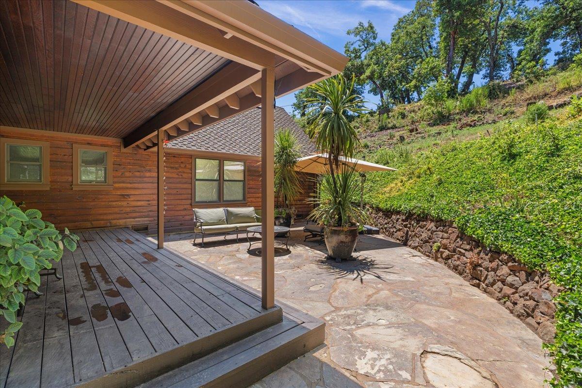 19960 Skyline Boulevard