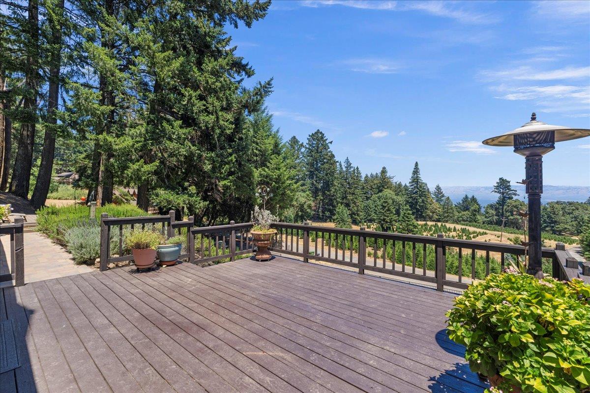 19960 Skyline Boulevard