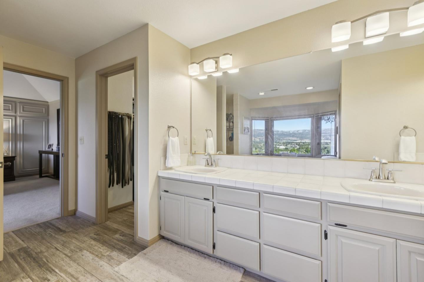 1055 West Dunne Avenue