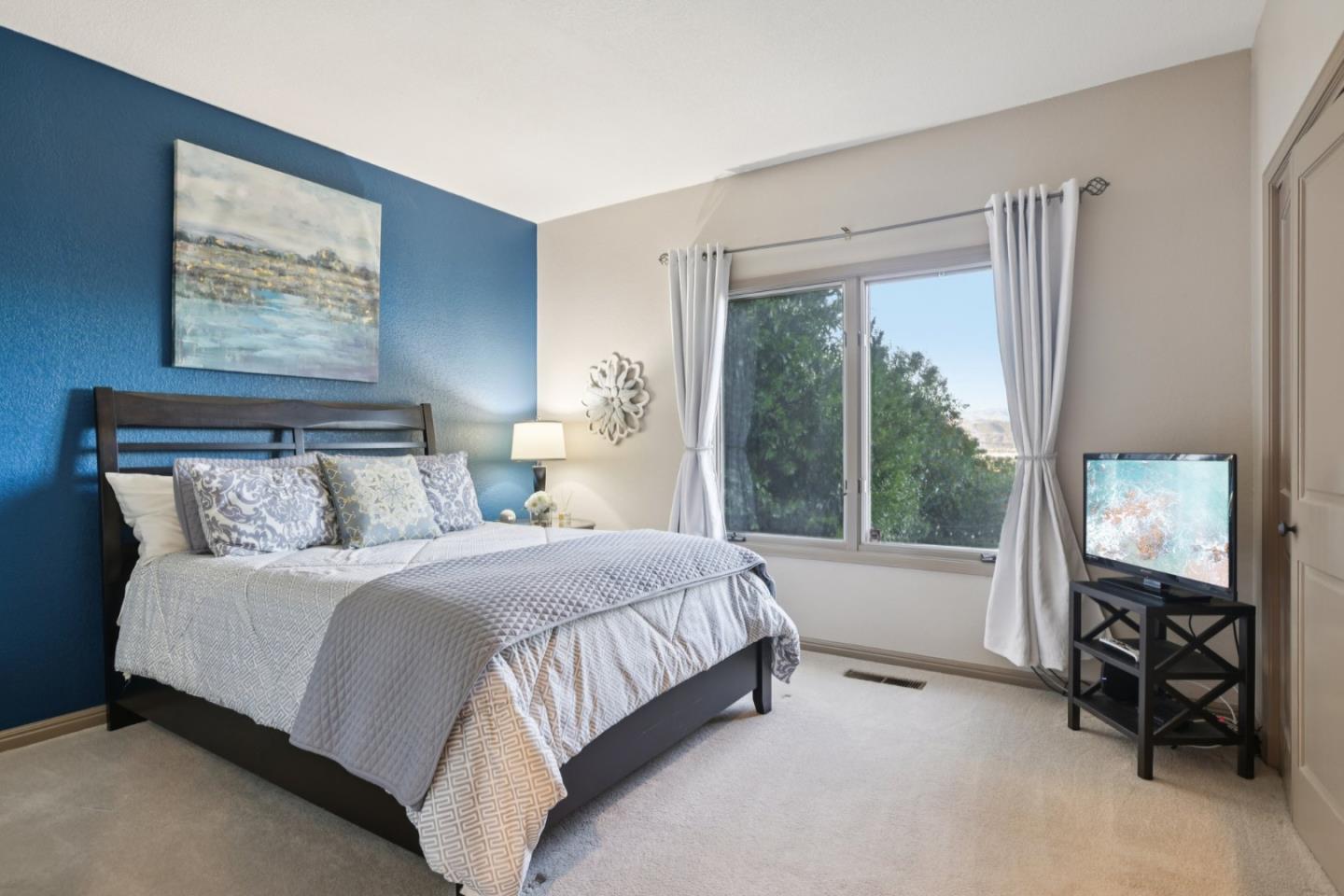 1055 West Dunne Avenue