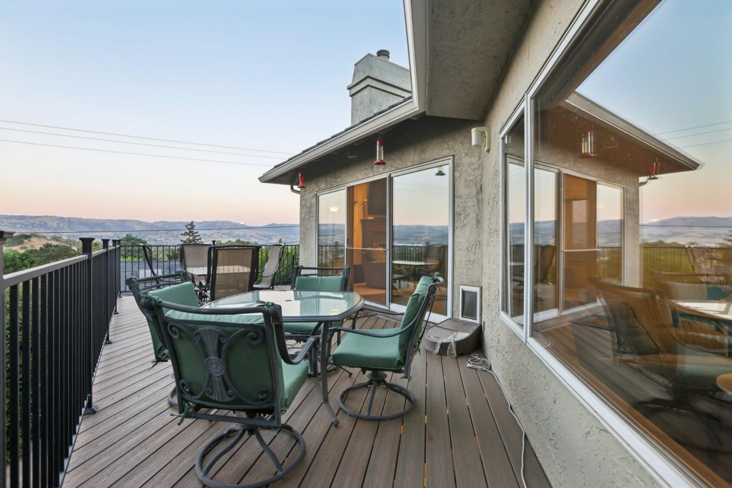 1055 West Dunne Avenue