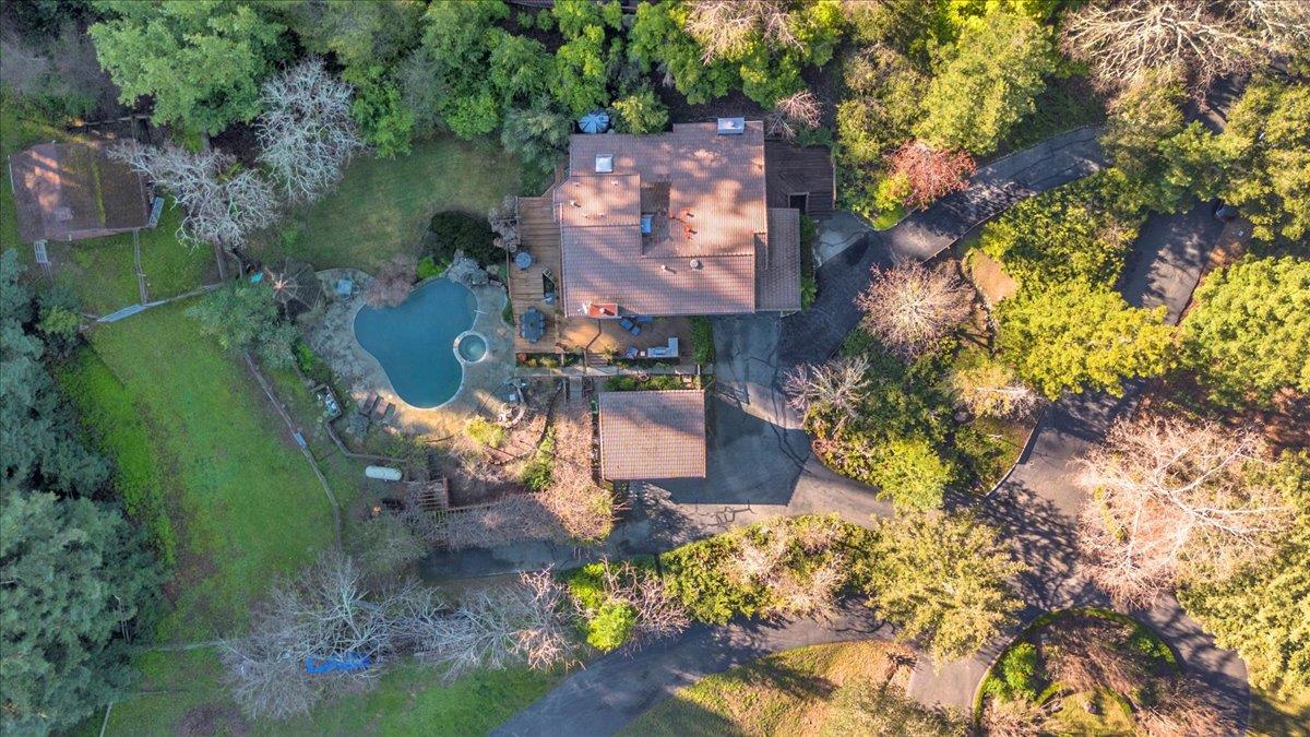 22116 Call Of The Wild Road