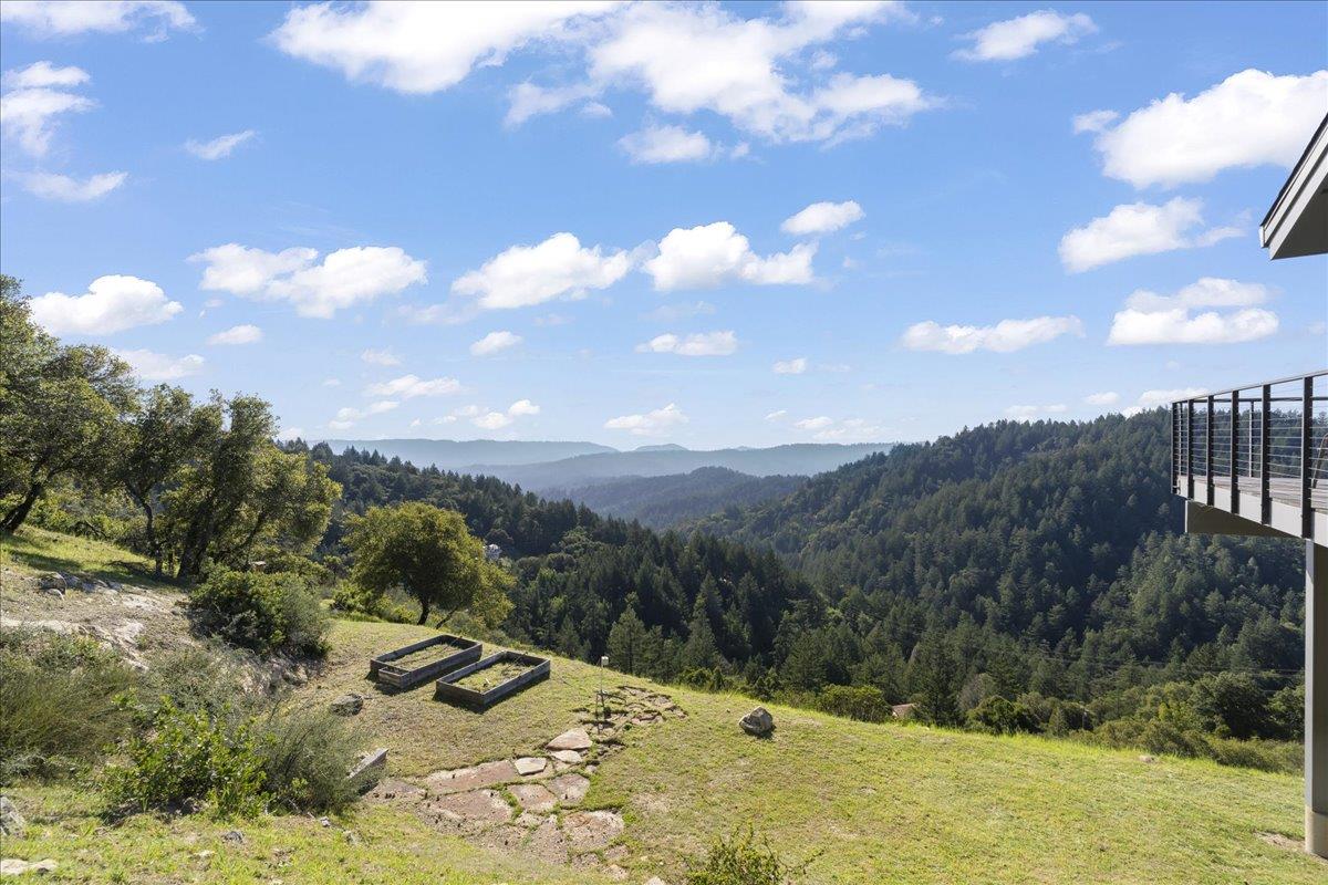 12336 Indian Rock Way