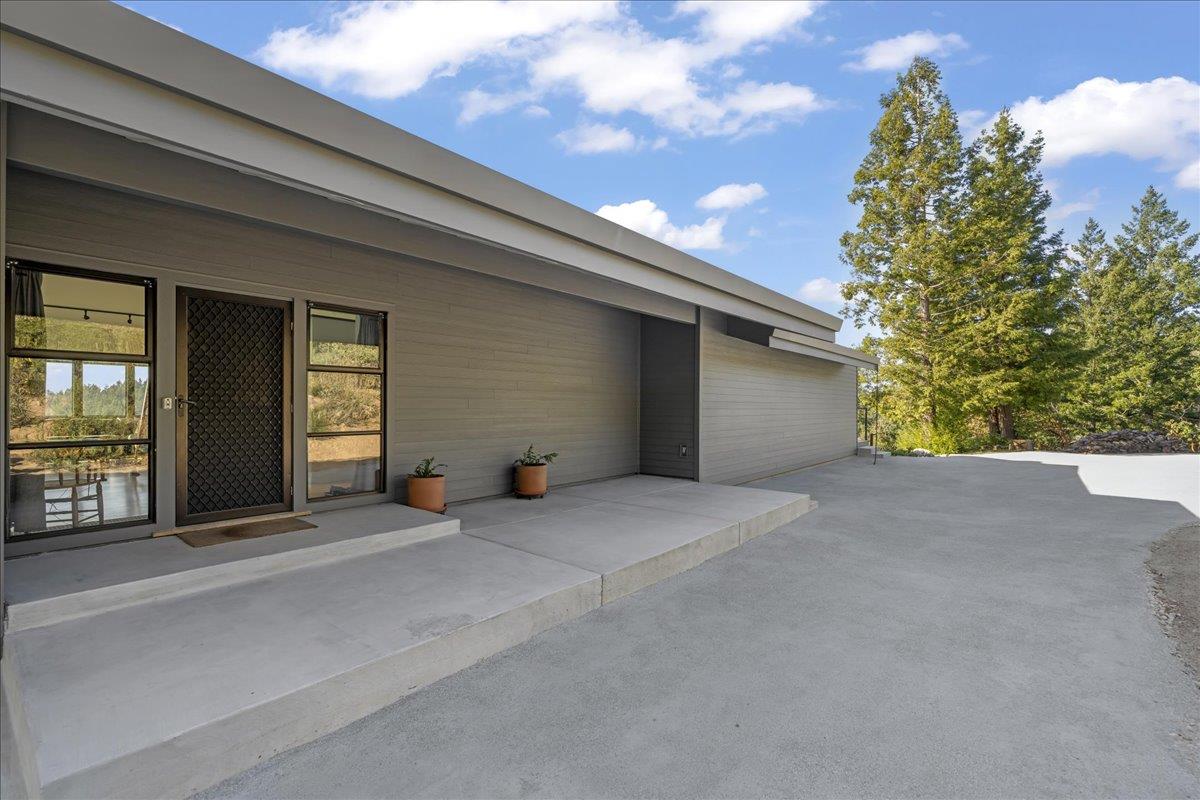 12336 Indian Rock Way