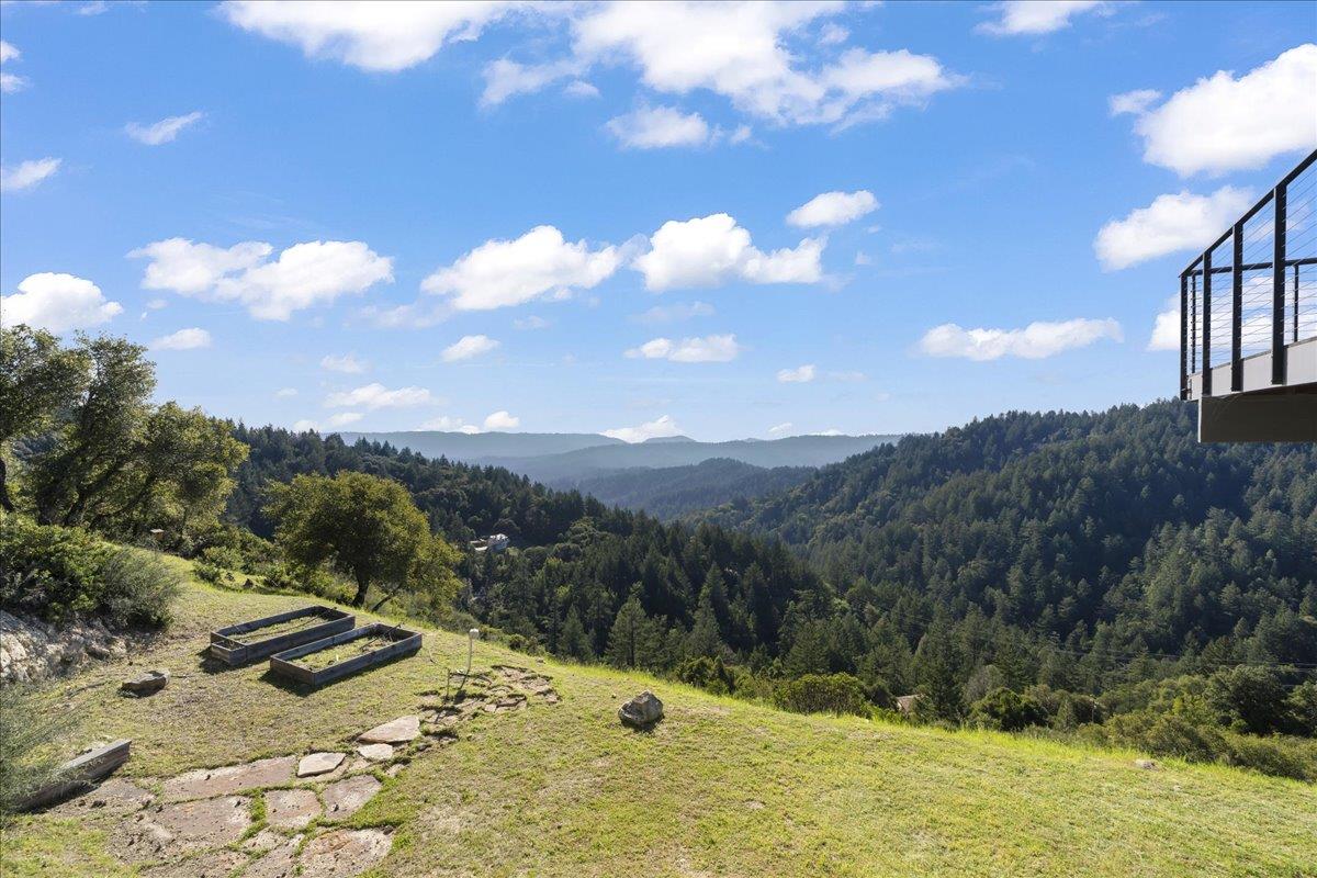 12336 Indian Rock Way