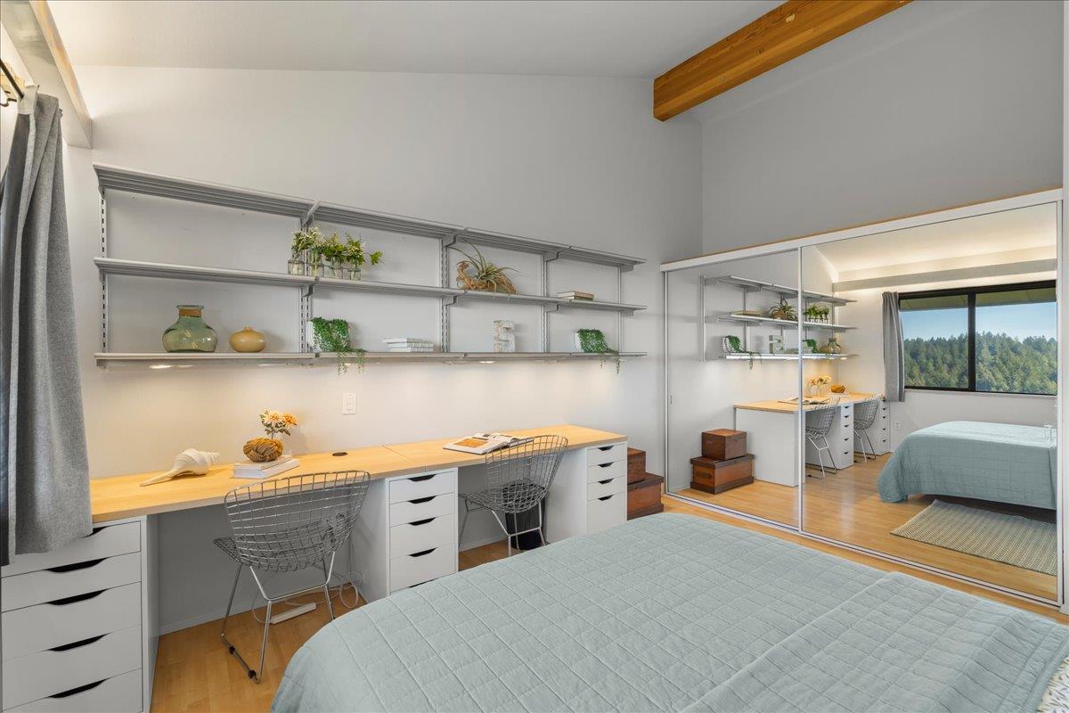 12336 Indian Rock Way