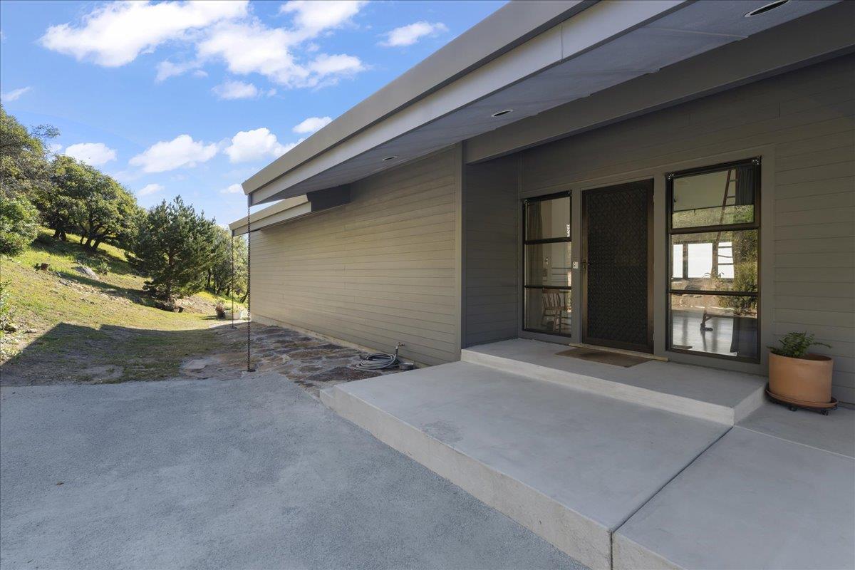 12336 Indian Rock Way