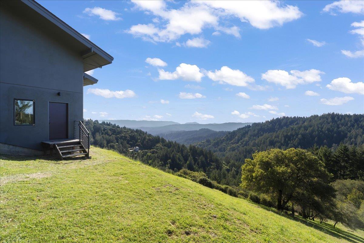 12336 Indian Rock Way