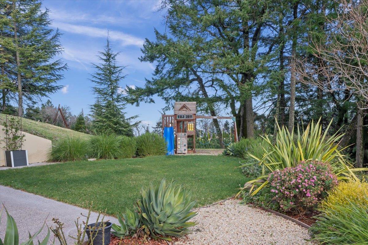 19975 Skyline Boulevard