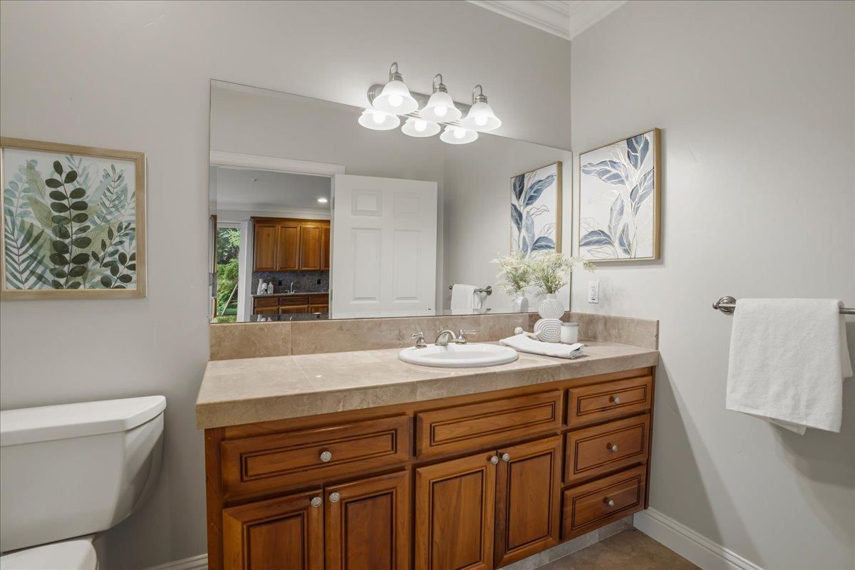 19975 Skyline Boulevard